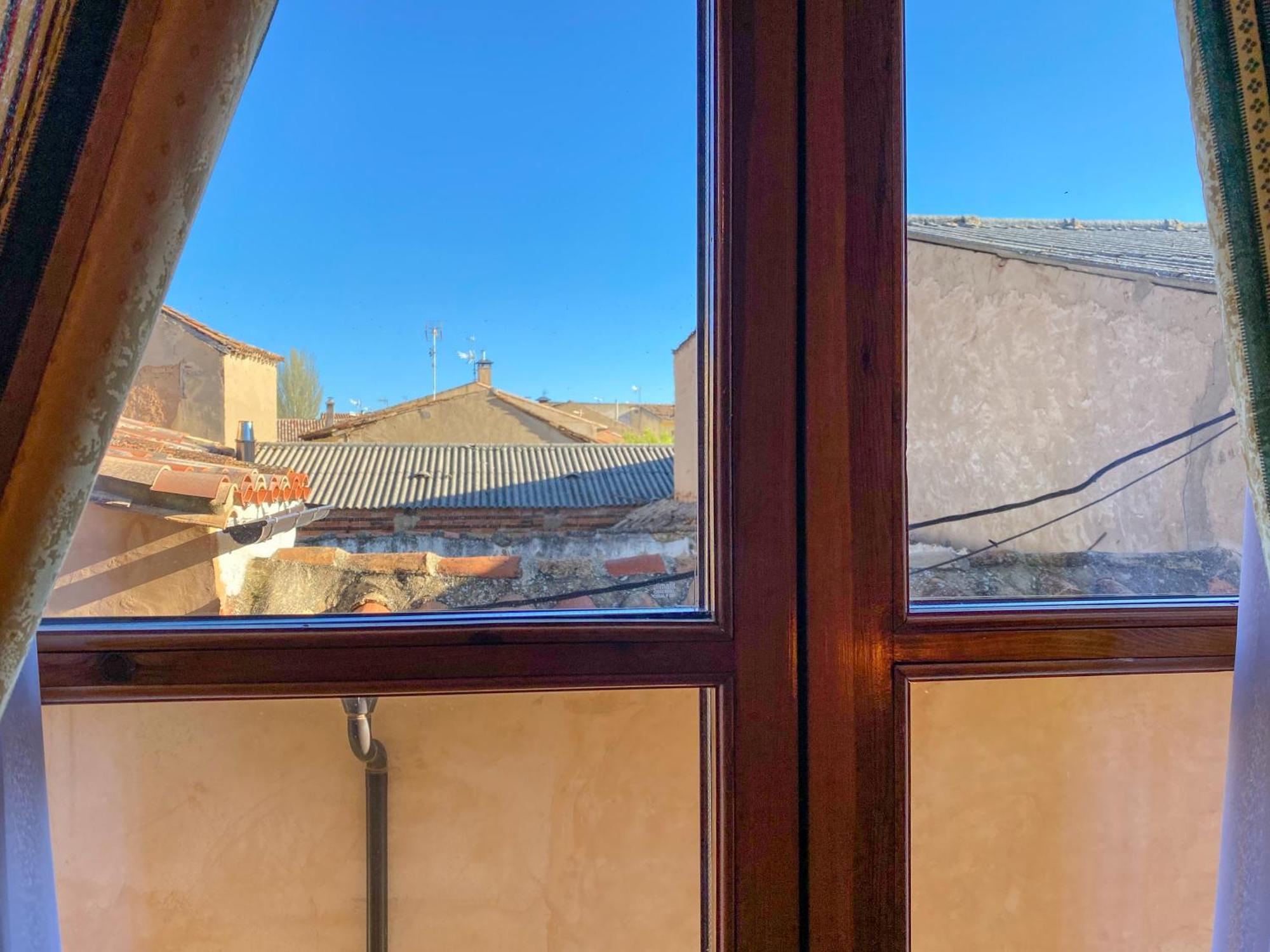 Posada Los Leones Berlanga de Duero Exterior foto